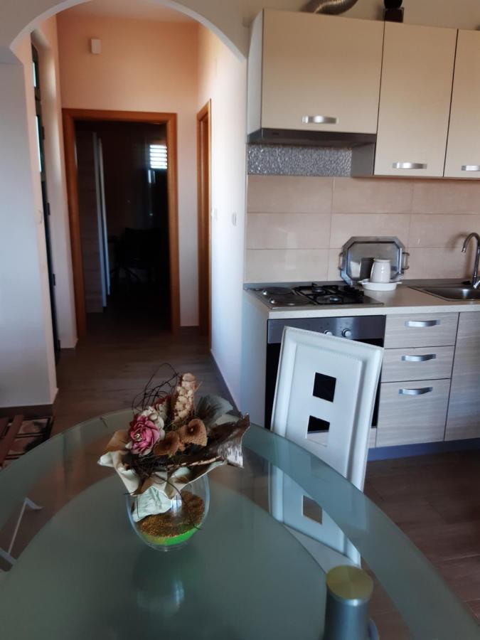 Apartman Barbir Sukošan Eksteriør bilde